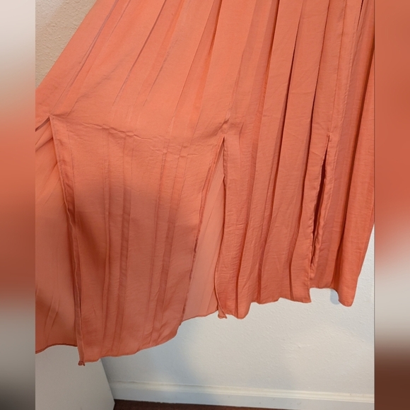 Top Shop High Waisted Pleat Front Satin Midi Skirt In Coral - Picture 3 of 6